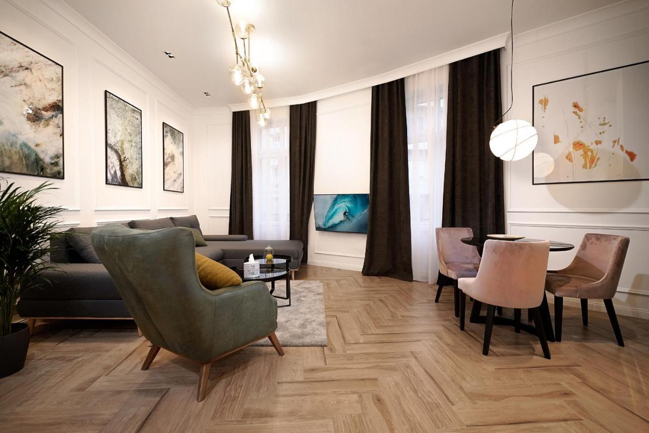 Luxury Apartments Donostia & Iruna Belgrado Buitenkant foto